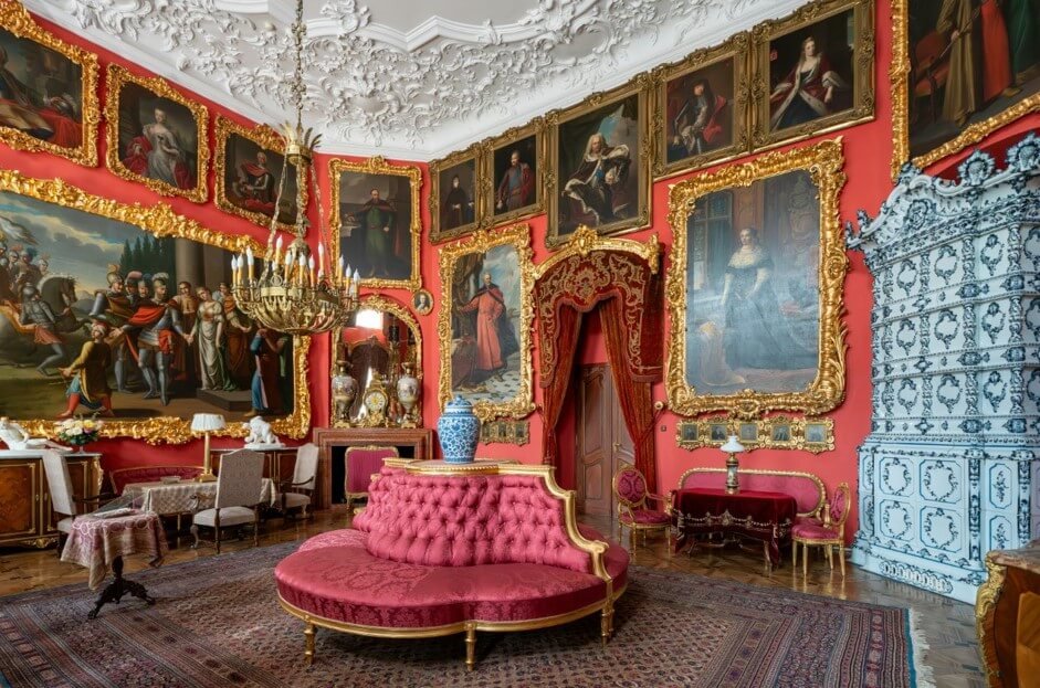 Antiques buyers Atlantis Florida. Updated 2025